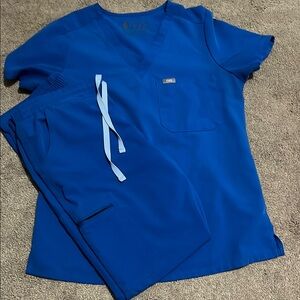 FIGS Royal Blue Medical Scrubs $20 each piece or $35 for set